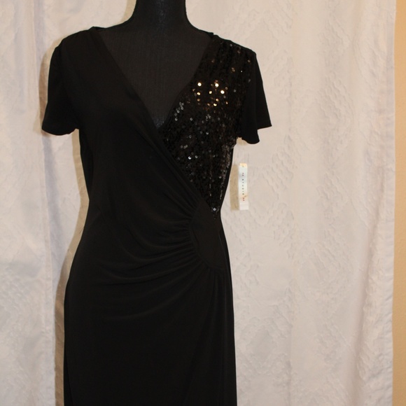 AA Studio Dresses & Skirts - NWT AA Studio Black short sleeve V-neck Dress AA Studio Dresses & Skirts - NWT AA Studio Black short sleeve V-neck Dress